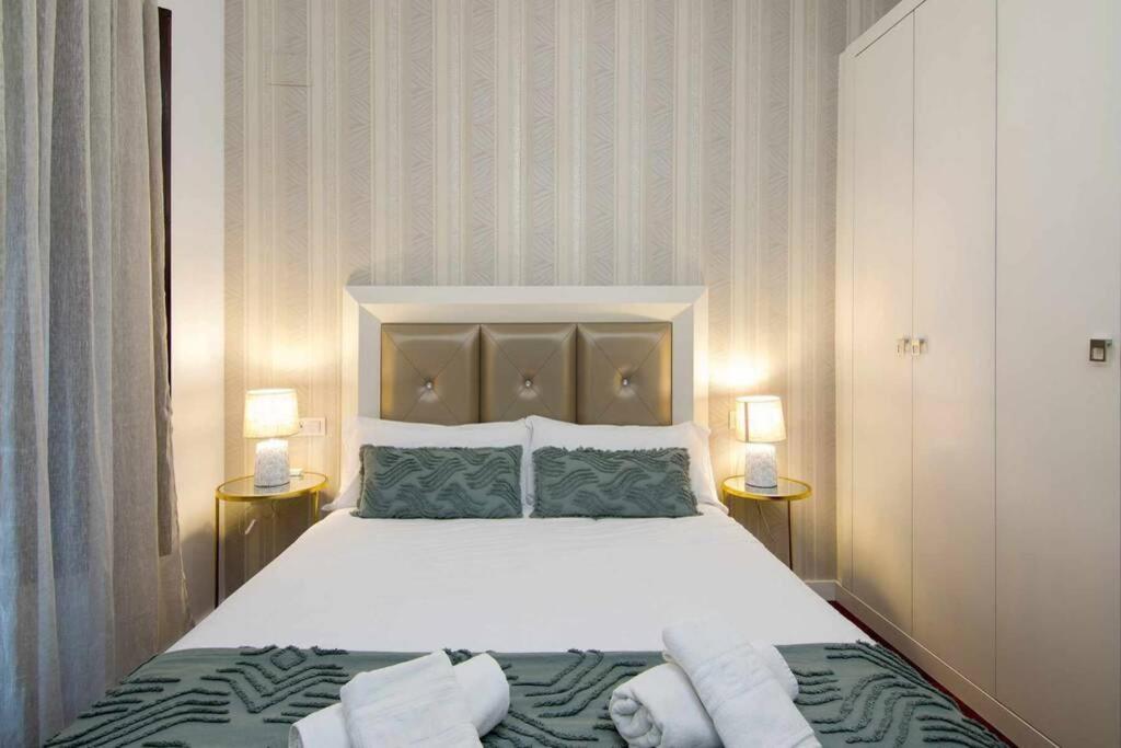 Eco Center Granatensis Catedral 2 Habitaciones Free Parking กรานาดา ภายนอก รูปภาพ